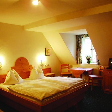 Hotel Restaurant Das Roessl Windischgarsten Room photo